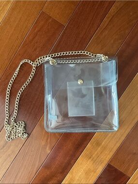 Kendra Scott Transparent Crossbody with Gold Chain Strap